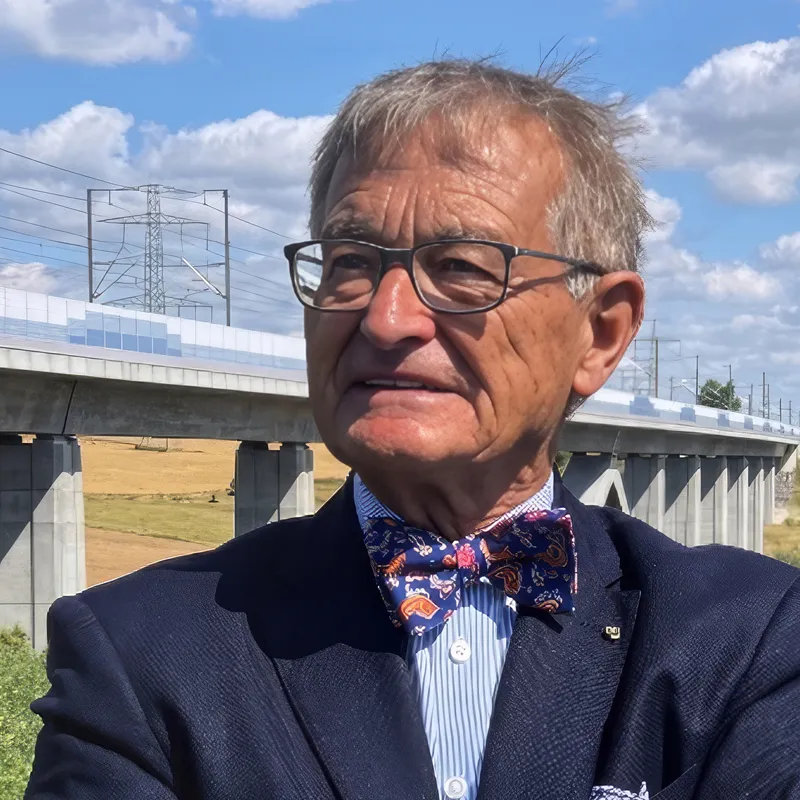 Prof. em. Siegfried Mängel, Bauingenieur, em. Geschäftsführer Planungsgesellschaft Bahnbau Deutsche Einheit (PBDE) und Ehrenmitglied NMK